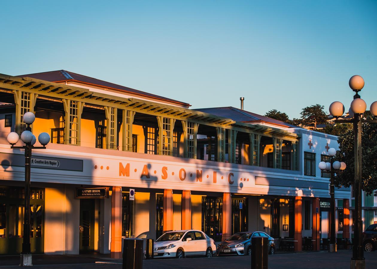 Art Deco Masonic Hotel Napier Exterior photo